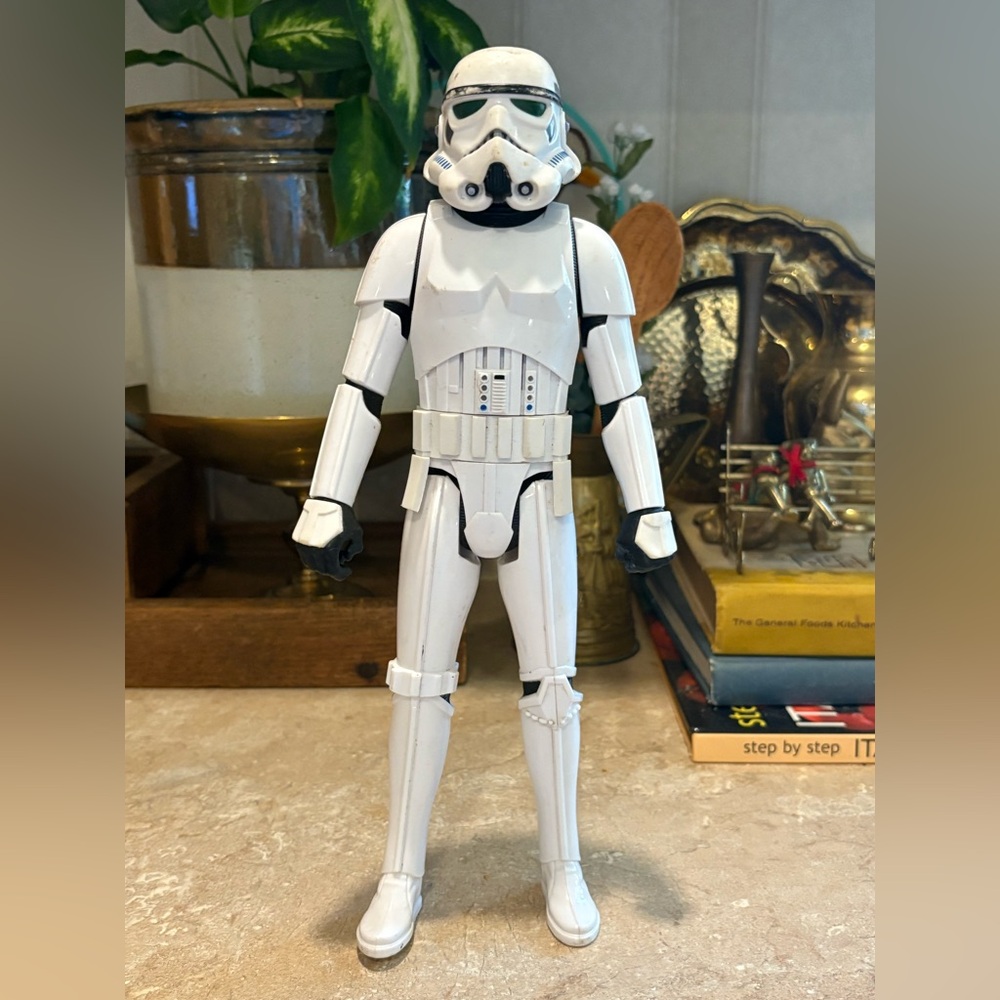Hasbro Star Wars Interactech Imperial Stormtrooper 12-inch action figure
